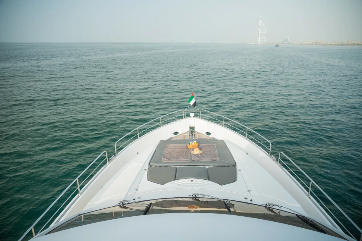 Sunseeker 90