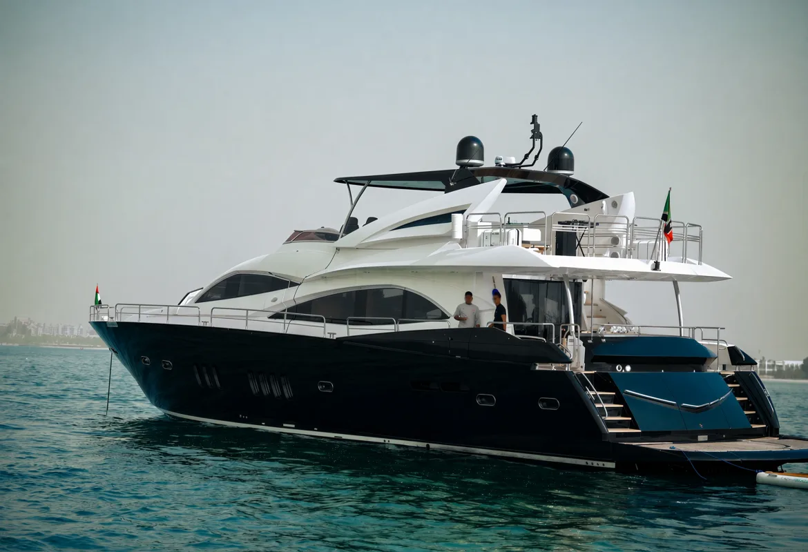 Sunseeker 90