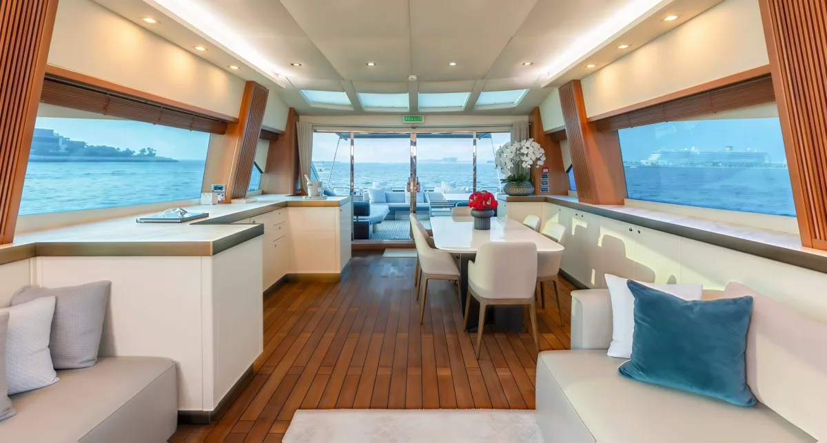 Sunseeker Predator 108