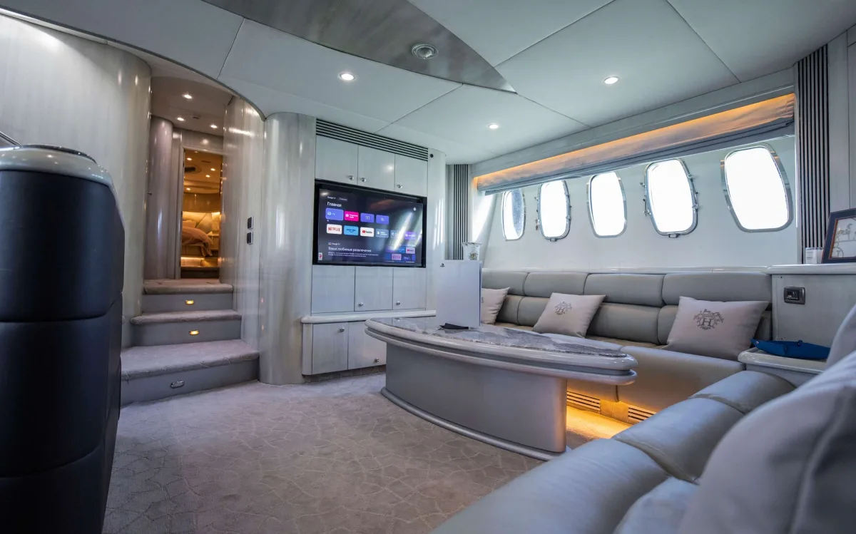Sunseeker Predator 95